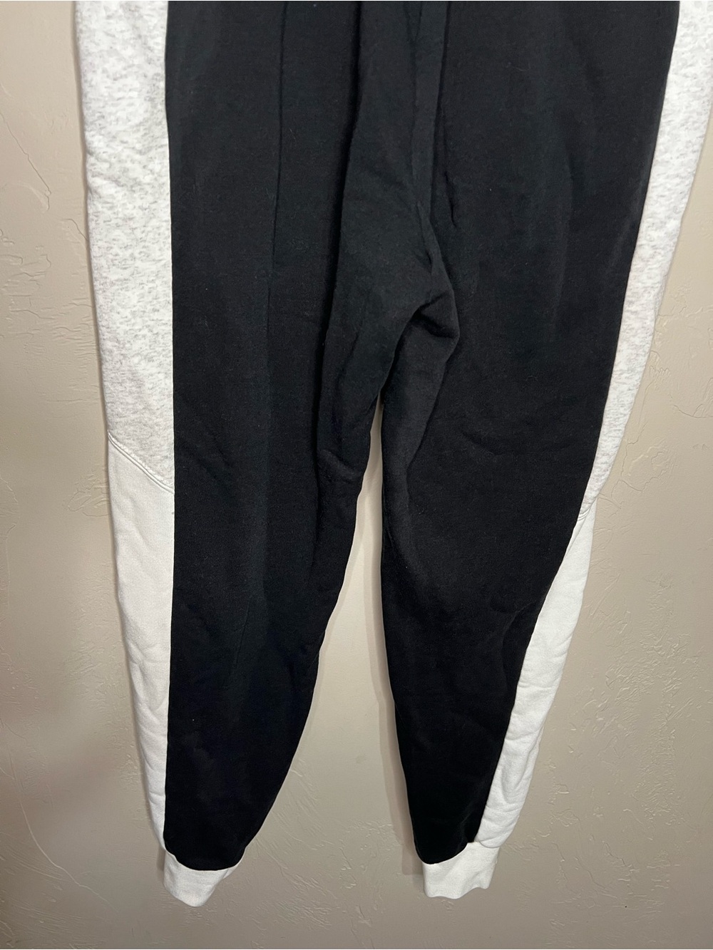 Nike Air Woman’s BB Black White Heather Colorblock HR Sweat Pant Jogger Pants - Picture 10 of 12